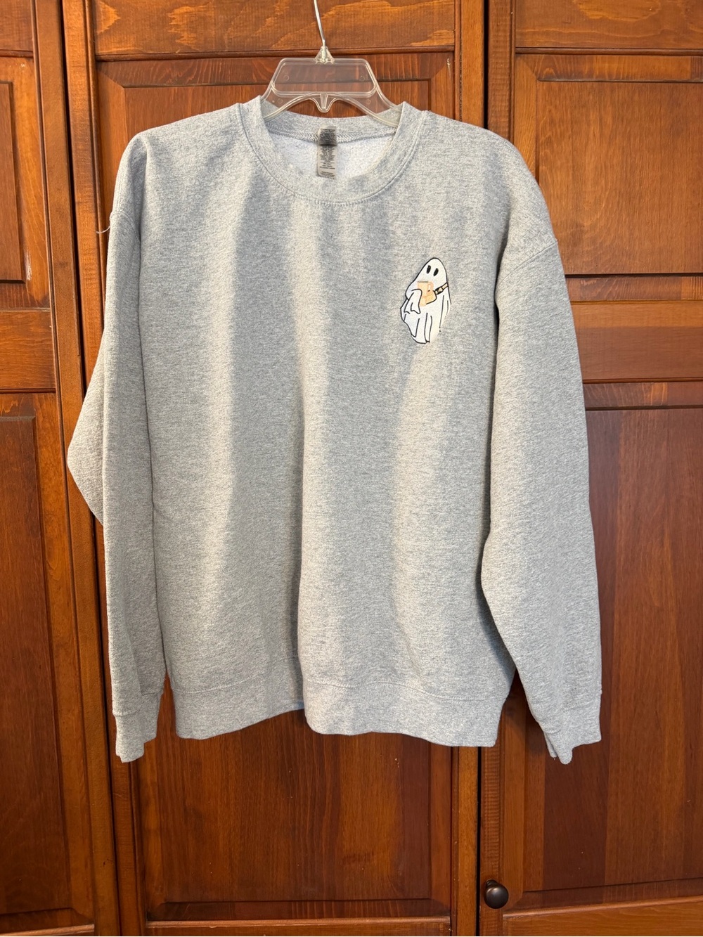 Unisex Gray Crewneck Sweatshirt embroidered Ghost size Large